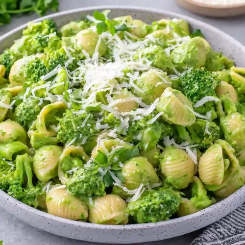 Easy Healthy Broccoli Pasta